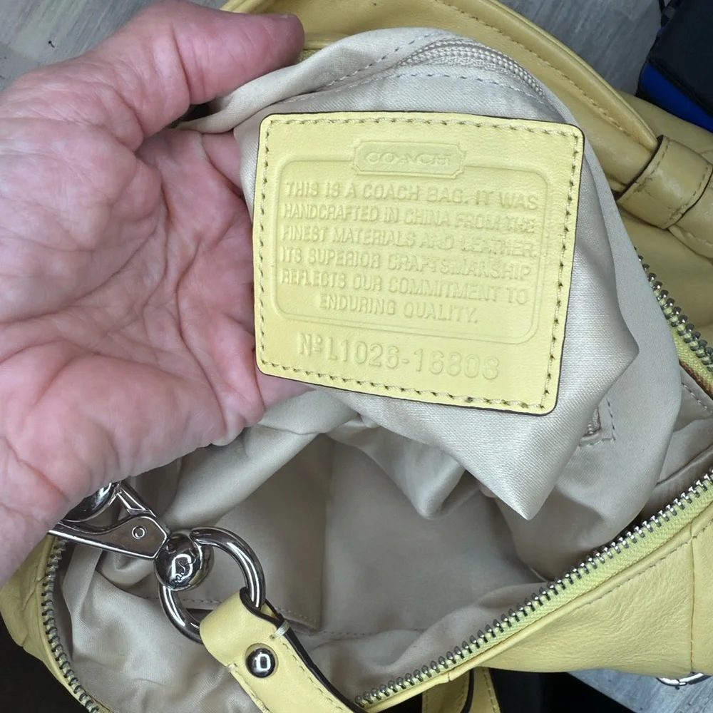 Coach Kristin Hobo Light Yellow Leather Shoulder/Crossbody Bag